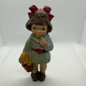 1980 Ike And Sandy Spillman Homestead Small Wall Plaque Folk Art Girl 4in